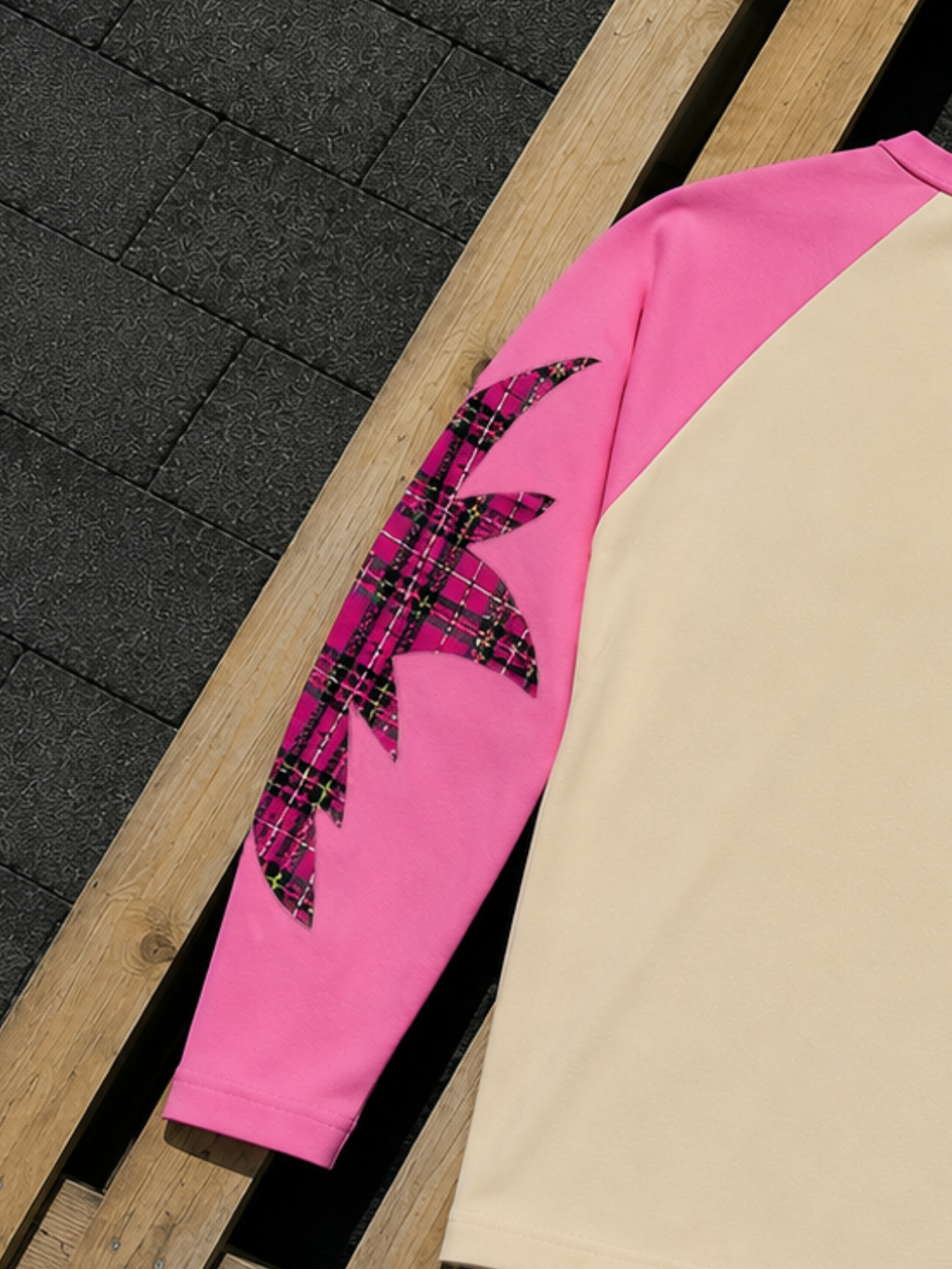 PLAID RIOT LONG SLEEVE