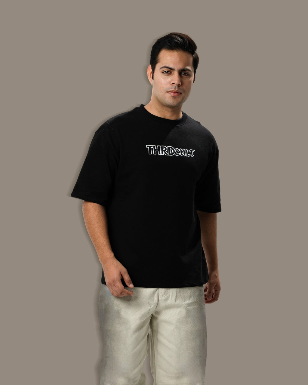 I’M NOT WHO YOU THINK I AM - Oversized Tee