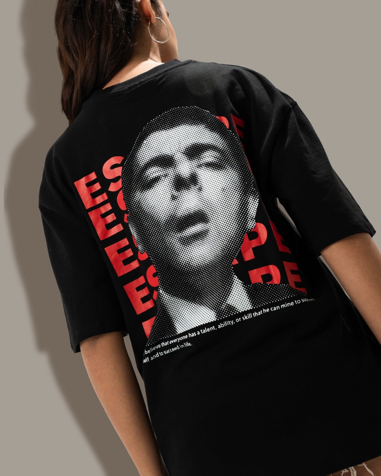ESCAPE - Oversized Tee